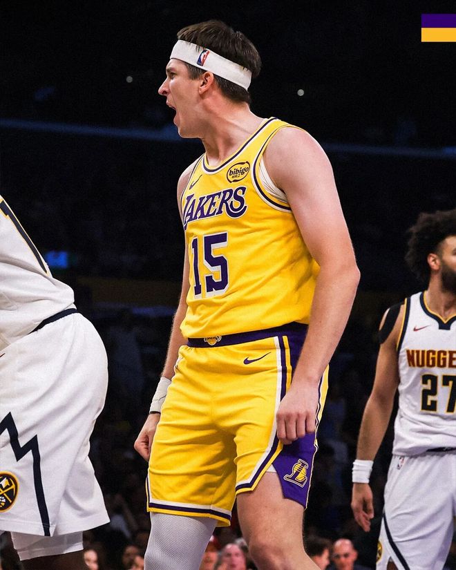 里夫斯加时赛32+6+7助湖人逆转掘金 湖人拟5年2.