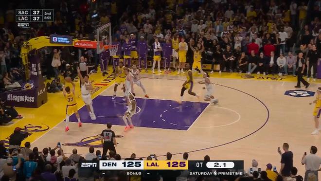 里夫斯加时赛32+6+7助湖人逆转掘金 湖人拟5年2.